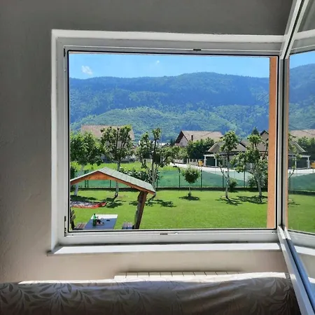 Villa Ilidza فله مع حديقة *
