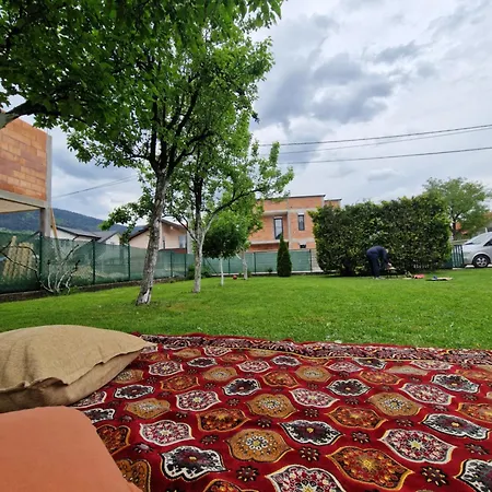 Ilidza فله مع حديقة Villa *